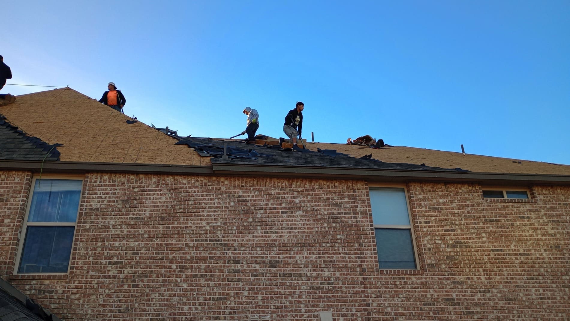 Roofing Contractors, Roof Repair, Roof Replace